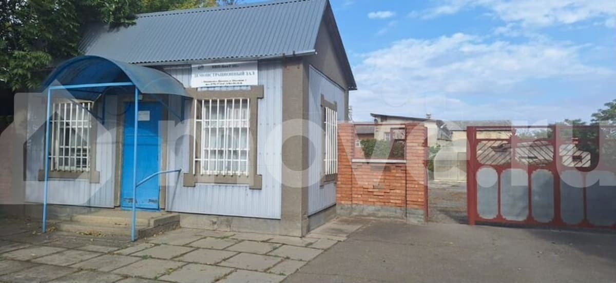 свободного назначения, 1350 м², 1 га