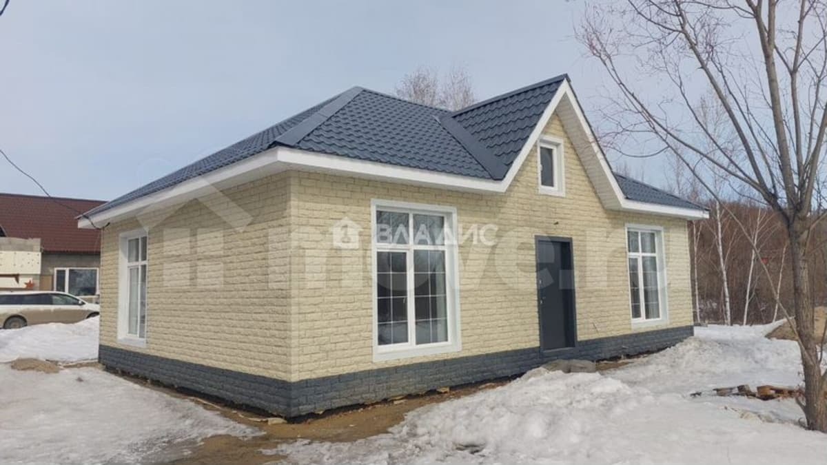 дом, 82.7 м², 10 соток